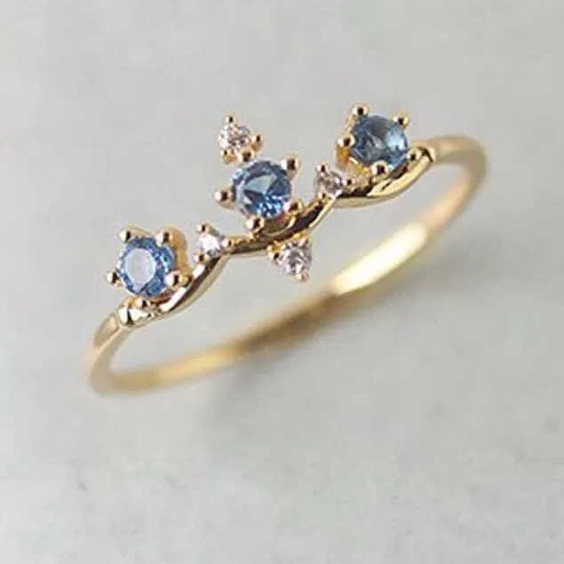 Aquamarine Retro Small Crown Ladies Elegant Ring