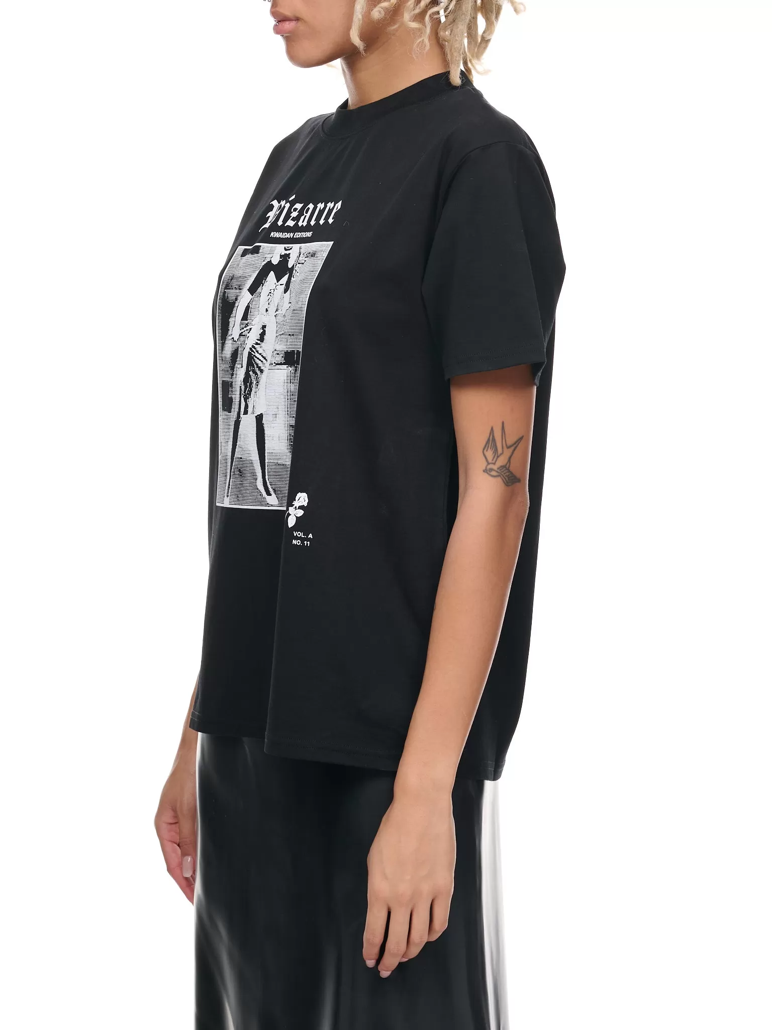 Bizarre Print T-Shirt (WT131W-CJB-BLACK-BIZARRE-PRINT)