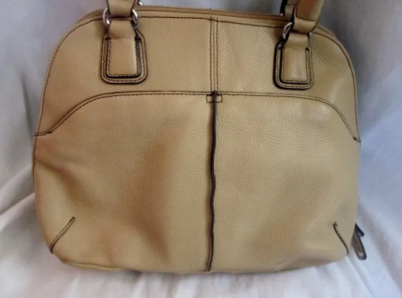 EUC TIGNANELLO leather hobo satchel tote shoulder bucket bag tote BEIGE TAN