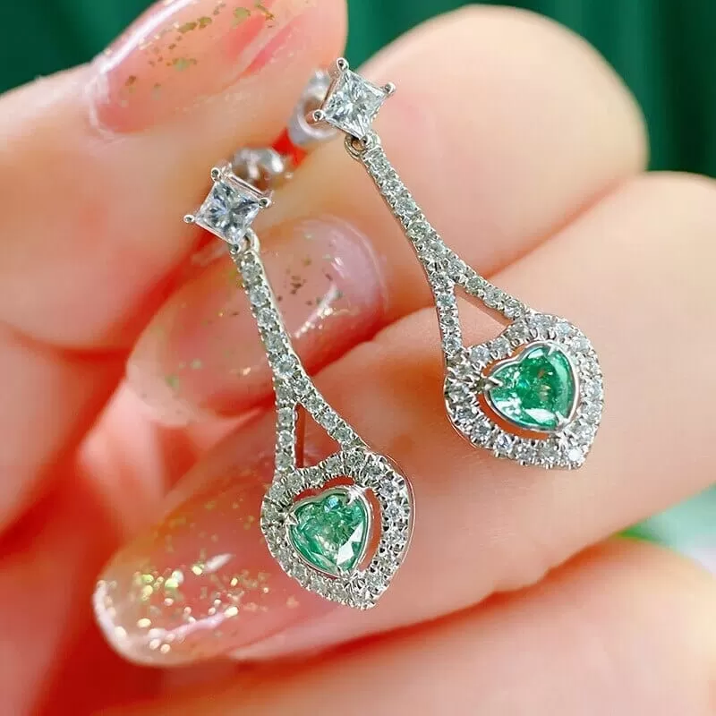 Heart-shaped Green Emerald Love Earrings