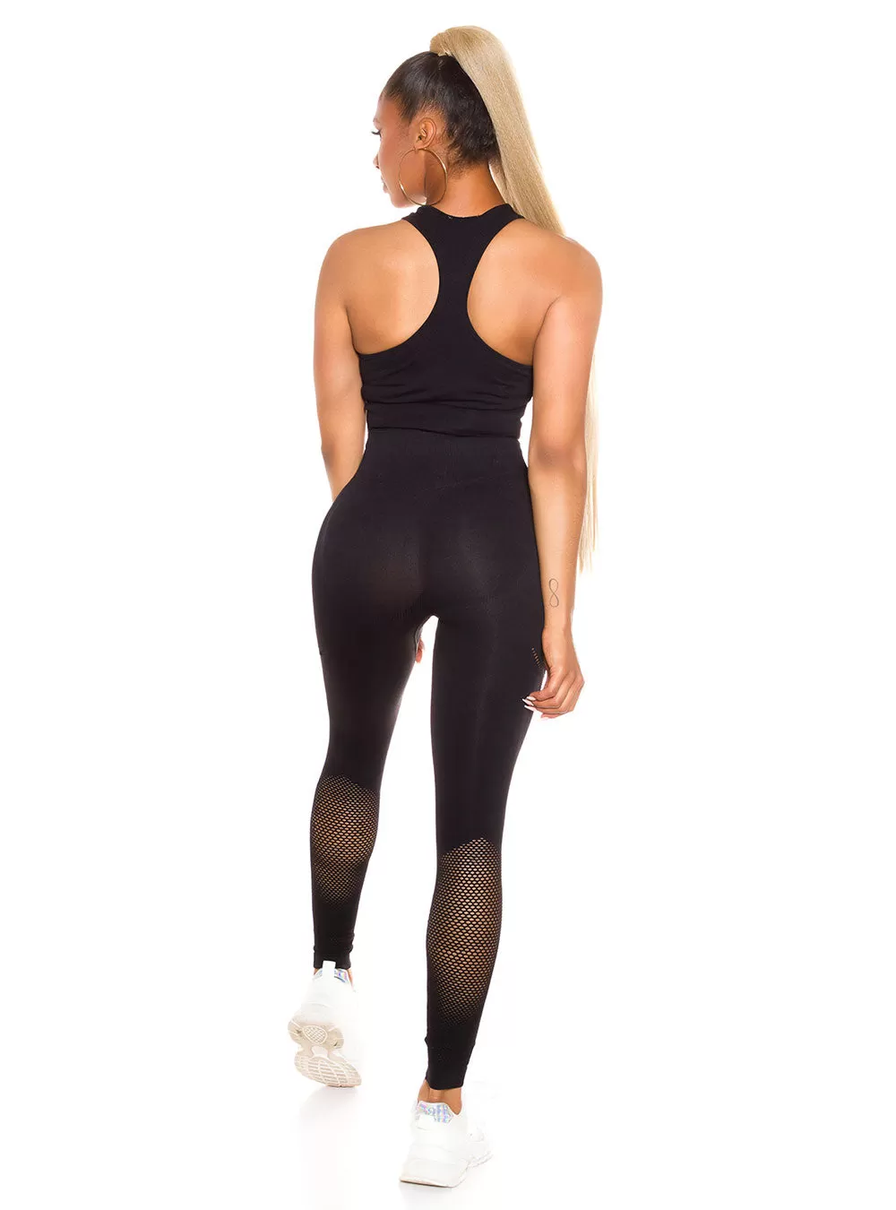 KouCla Sporty Set Crop Top and Push-up Leggings