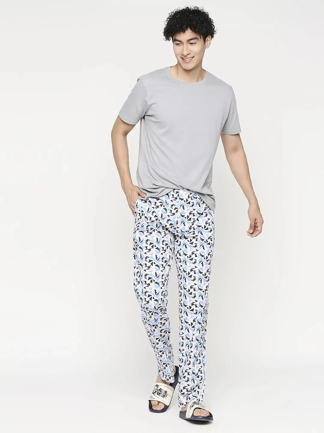 Men Premium Printed Men Cotton Blend Pink Pyjama- Underjeans by Spykar