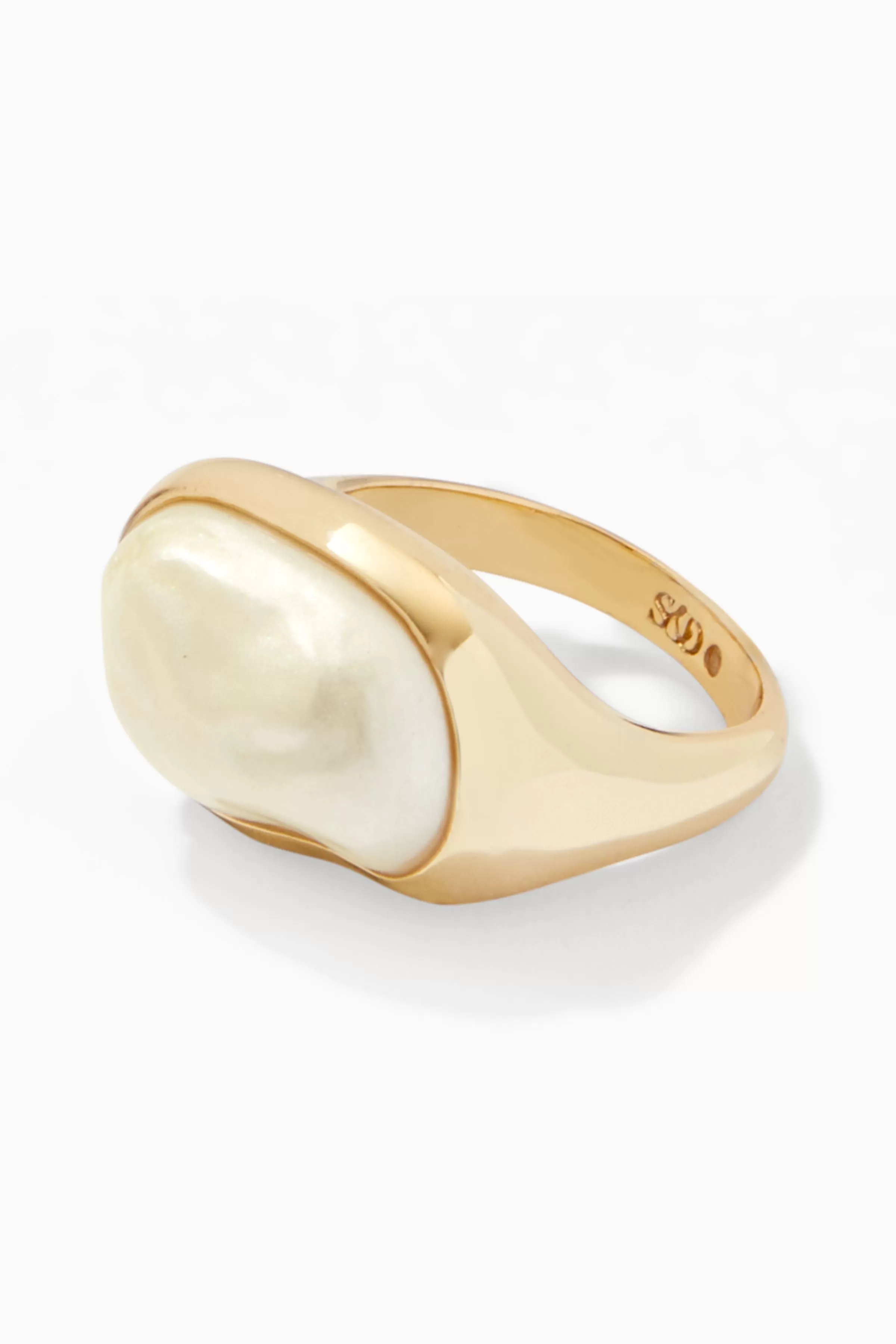 Pearl Ring